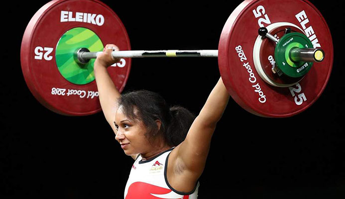 Zoe Smith won silver in the 63kg final at the Commonwealth Games ( Getty )
