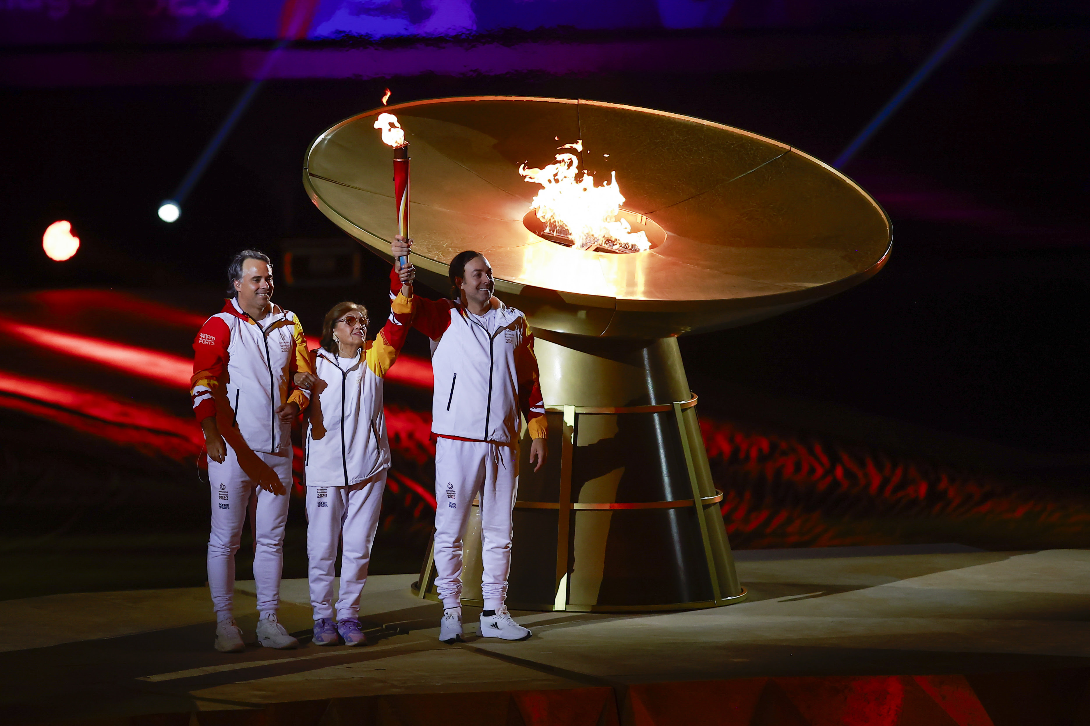 The XIX Pan American Games are officially underway in Santiago, Chile following the brilliant showcase of Chile’s history and culture during the Opening Ceremony in the National Stadium.  “Long live Chile and long live the Pan American Games,” Panam Sports President Neven Ilic exclaimed to thunderous applause to conclude his speech. (Image obtained at panamsports.org)