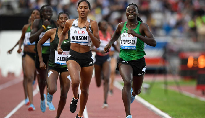 Burundi's Francine Niyonsaba, right, who took Rio 2016 800m silver behind Caster Semenya, said last month that she was also an athlete who fell into the DSD category ©Getty Images